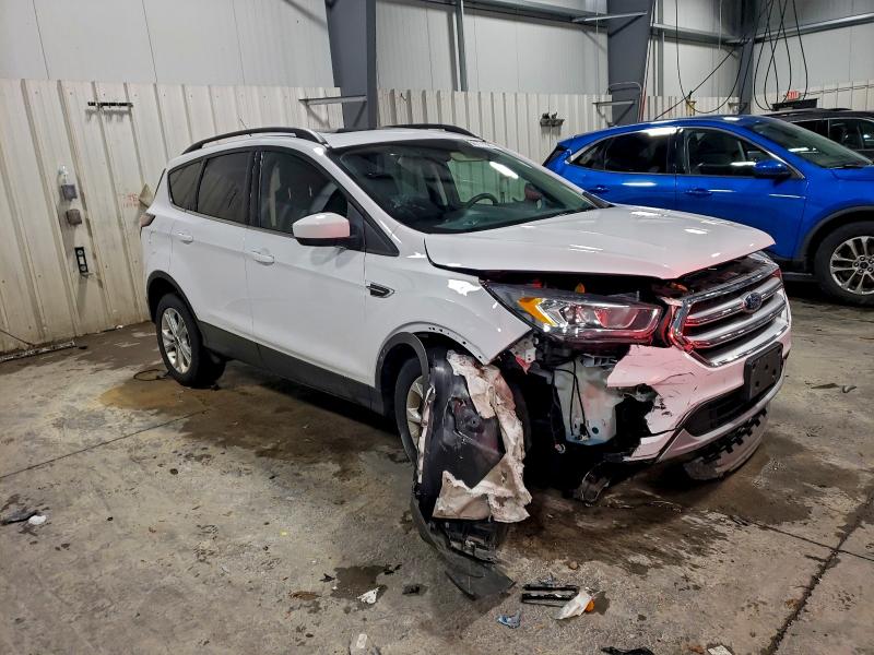 Фото 4 - FORD ESCAPE