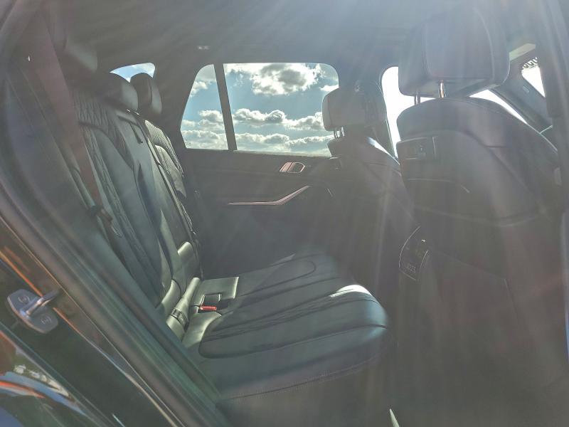 Фото 11 - BMW X5