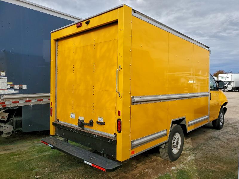 Фото 3 - GMC SAVANA