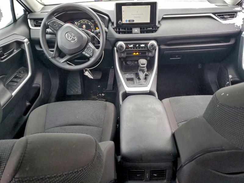 Фото 8 - TOYOTA RAV4