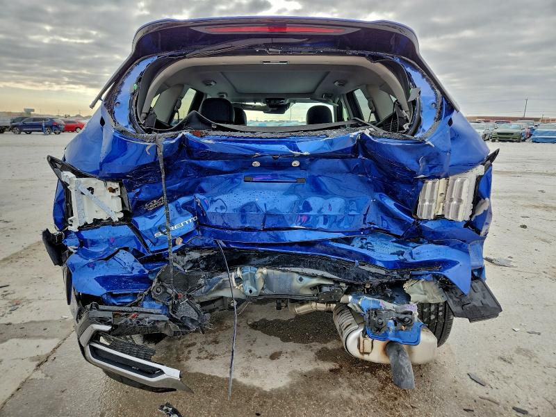 Фото 6 - KIA SORENTO