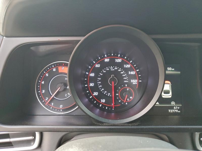 Фото 9 - HYUNDAI ELANTRA