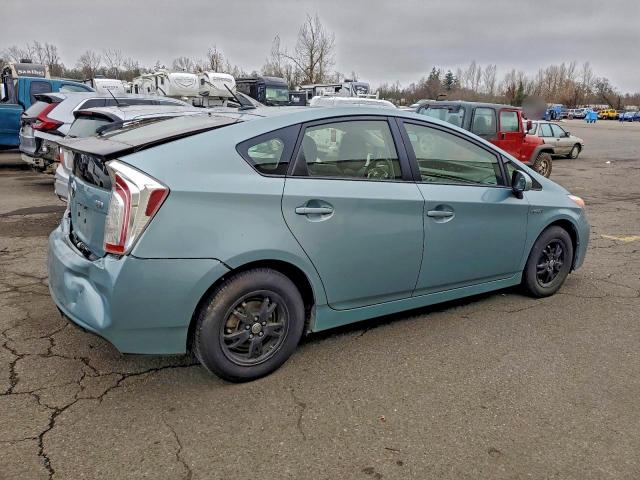 Фото 3 - TOYOTA PRIUS