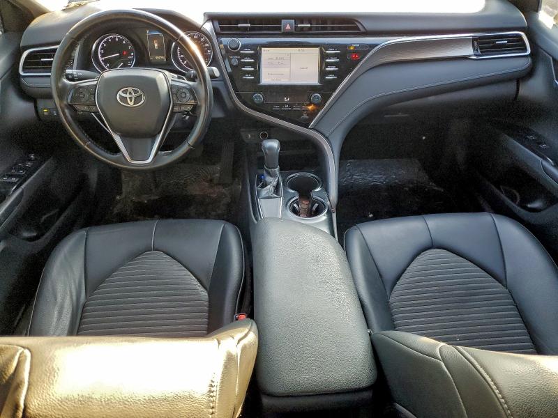 Фото 8 - TOYOTA CAMRY