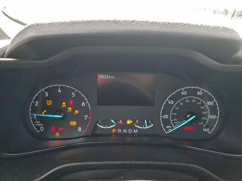 Фото 9 - FORD TRANSIT