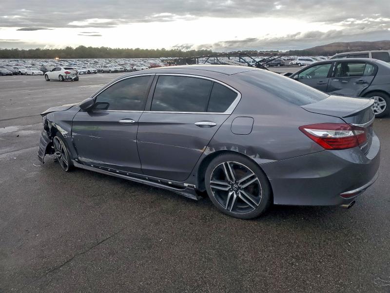 Фото 2 - HONDA ACCORD