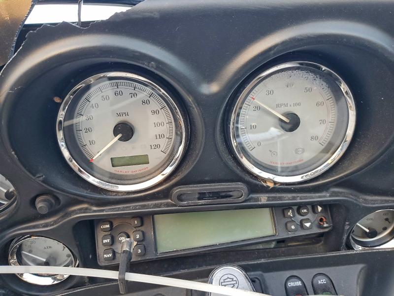 HARLEY-DAVIDSON FL 2010