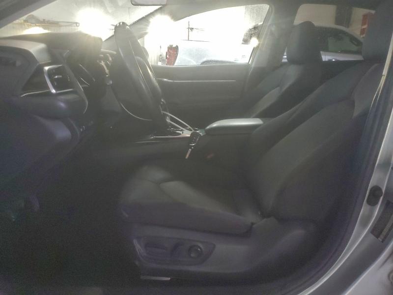 Фото 7 - TOYOTA CAMRY