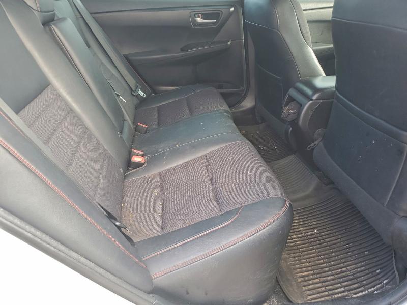 Фото 10 - TOYOTA CAMRY