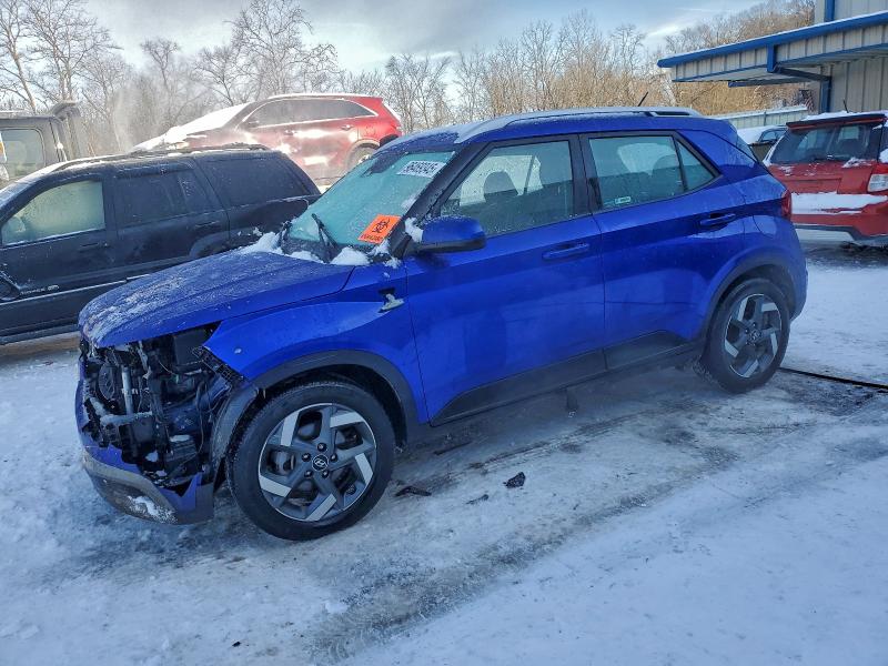 Фото 1 - HYUNDAI VENUE