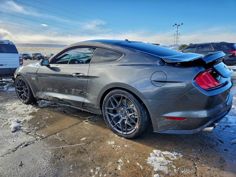 Фото 2 - FORD MUSTANG