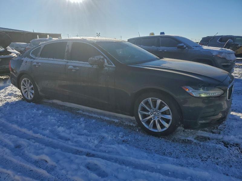 Фото 4 - VOLVO S90