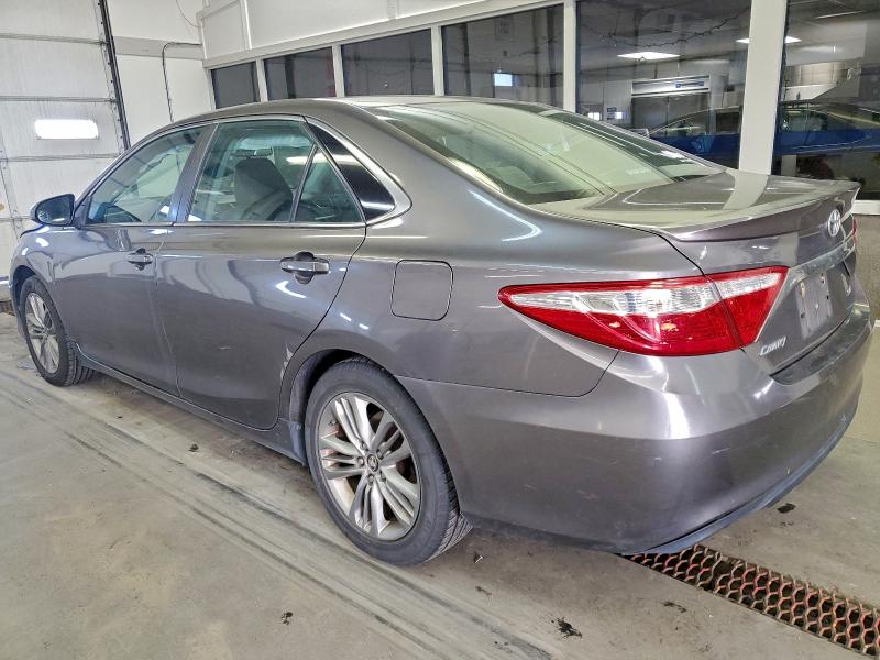 Фото 2 - TOYOTA CAMRY