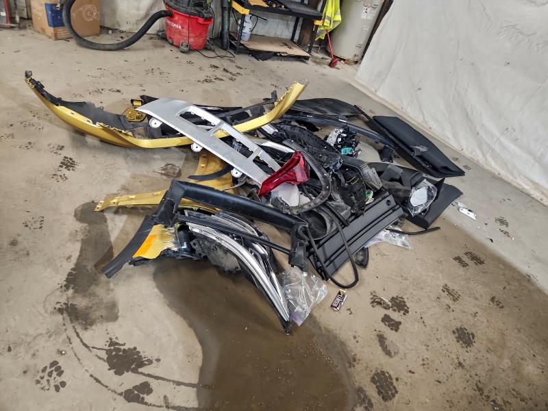 Фото 12 - KIA SELTOS