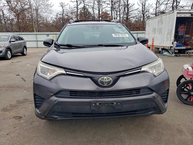 Фото 5 - TOYOTA RAV4