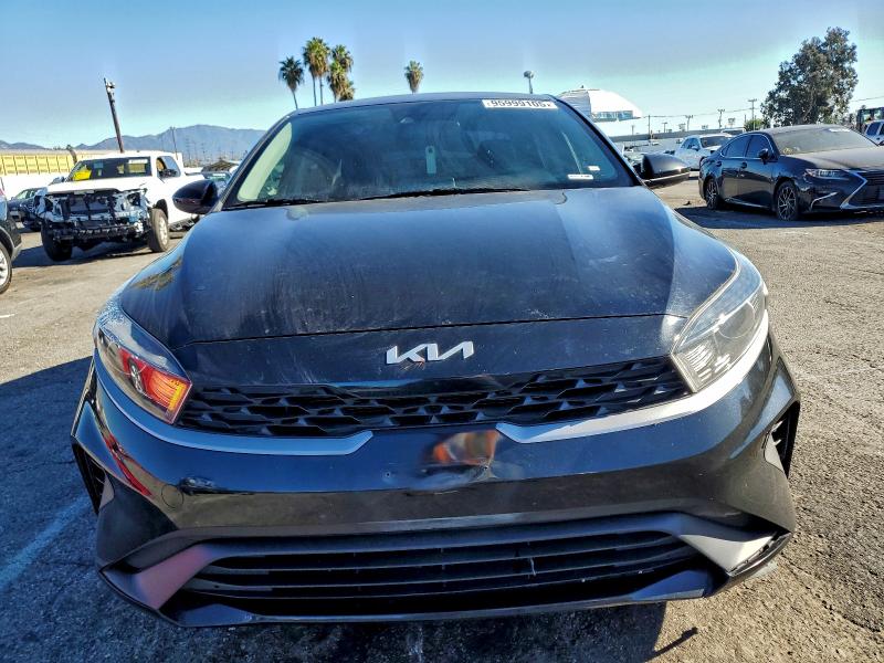 Фото 5 - KIA FORTE