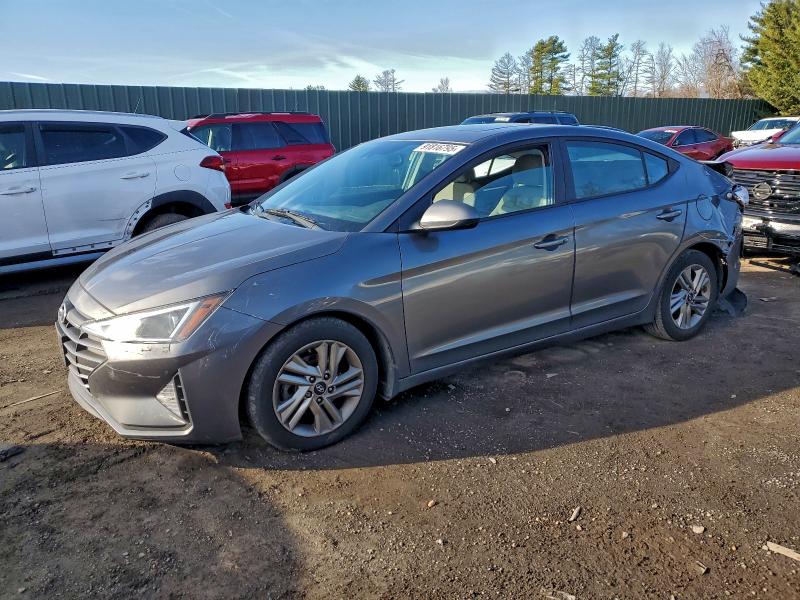 Фото 1 - HYUNDAI ELANTRA