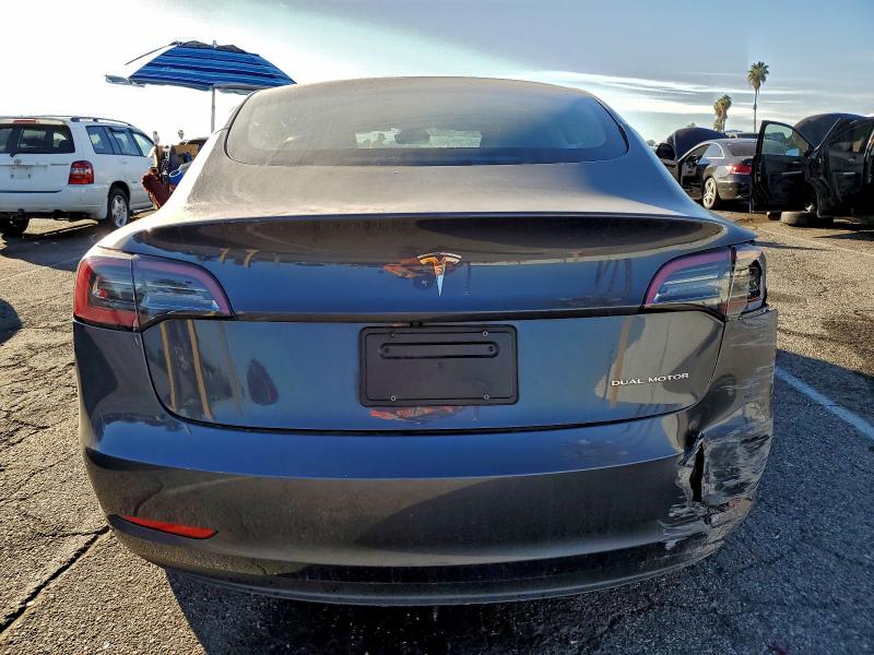 Фото 6 - TESLA MODEL 3