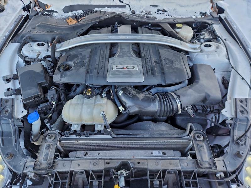 Фото 11 - FORD MUSTANG