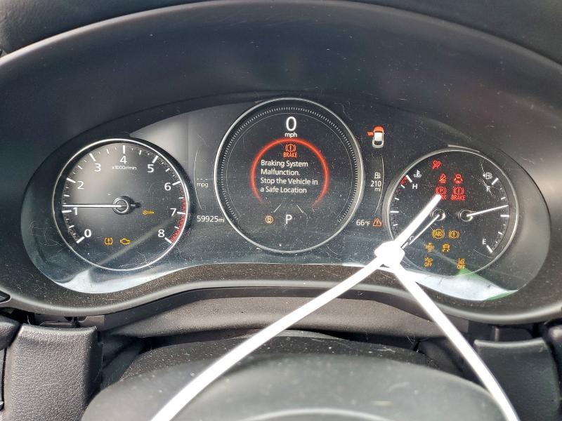 Фото 9 - MAZDA CX30