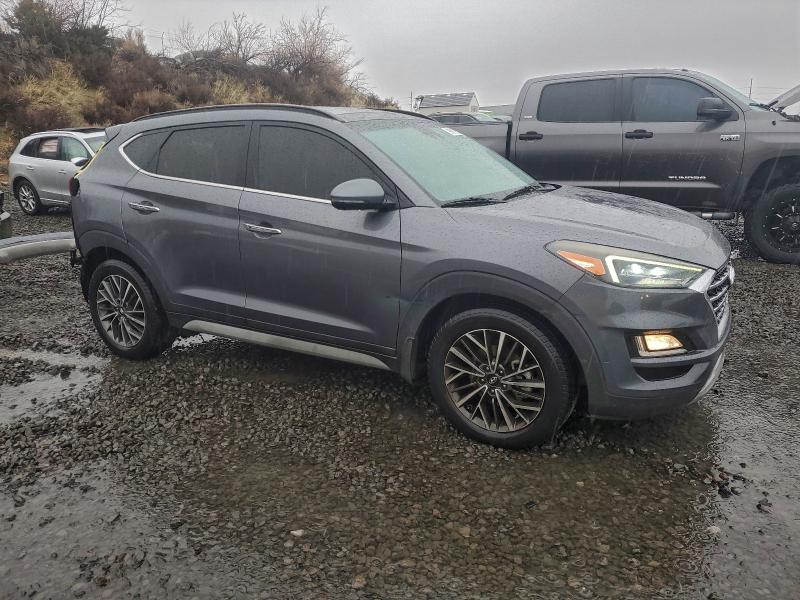 Фото 4 - HYUNDAI TUCSON