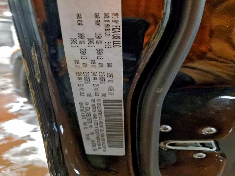 Фото 13 - JEEP COMPASS