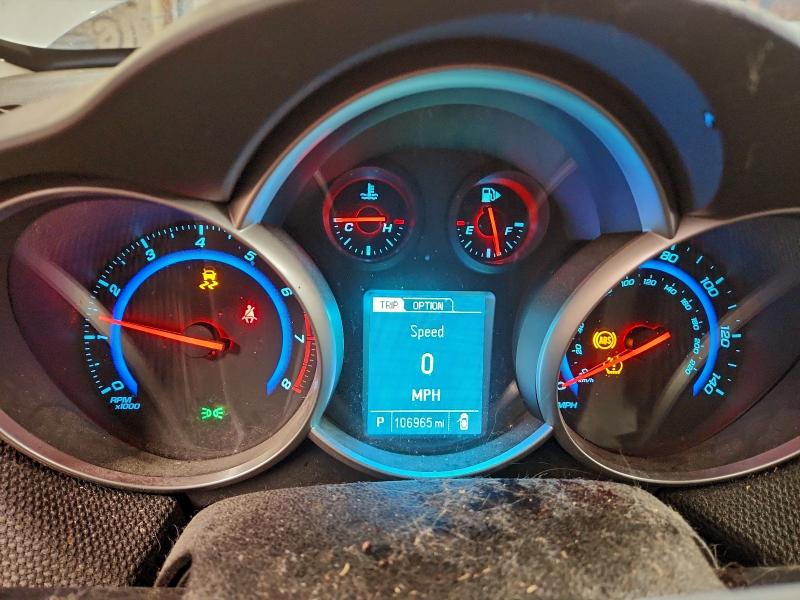 Фото 9 - CHEVROLET CRUZE