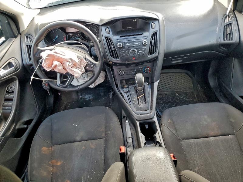 Фото 8 - FORD FOCUS