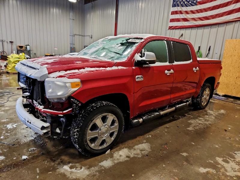 Фото 1 - TOYOTA TUNDRA