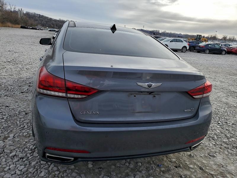 Фото 6 - HYUNDAI GENESIS