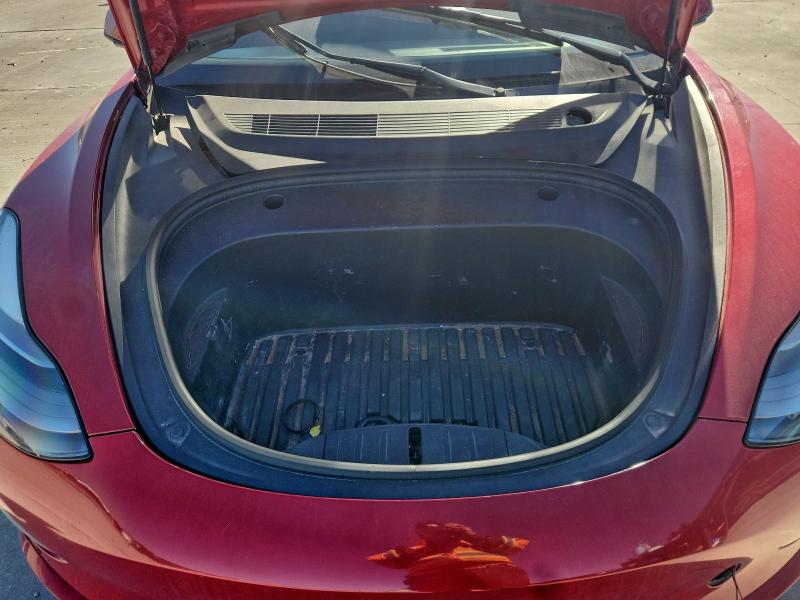 Фото 11 - TESLA MODEL 3