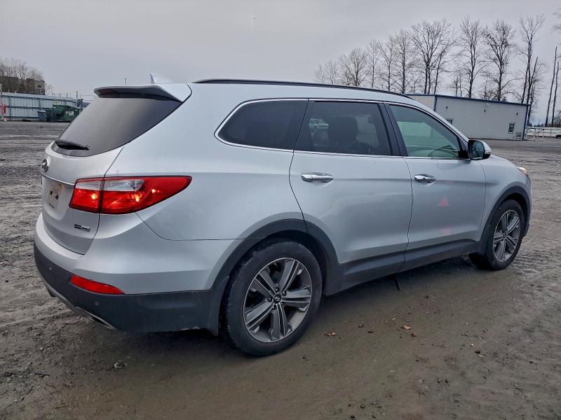 Фото 3 - HYUNDAI SANTA FE