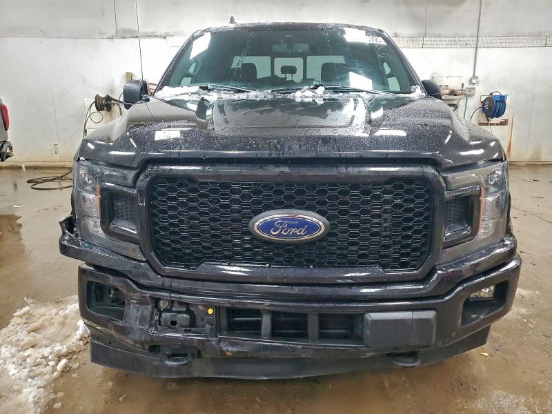 Фото 5 - FORD F-150