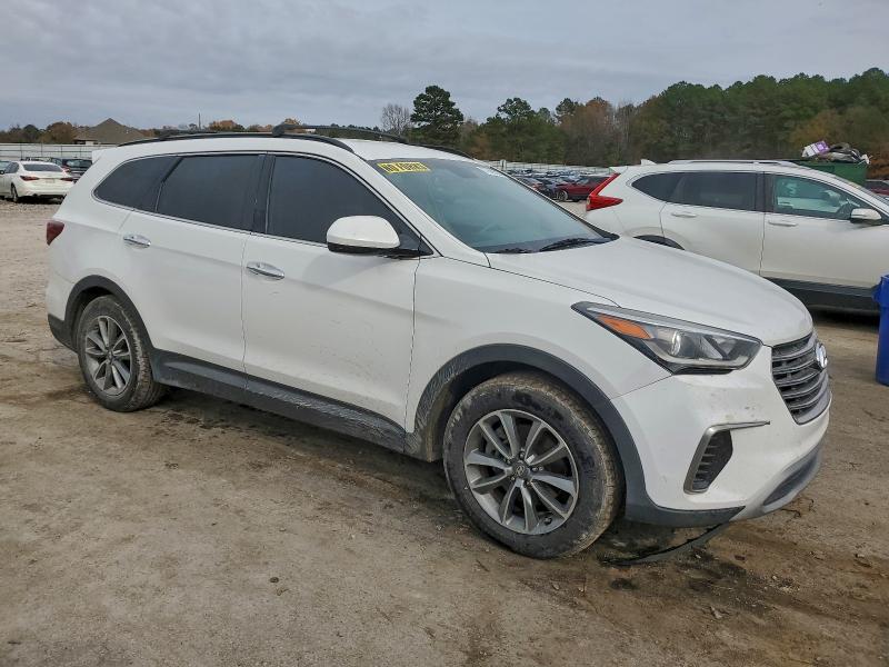 Фото 4 - HYUNDAI SANTA FE