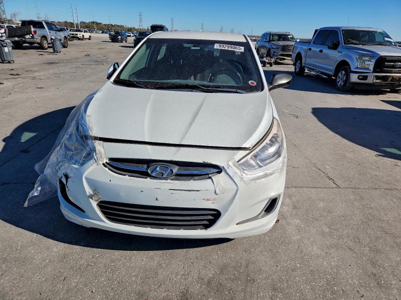 Фото 5 - HYUNDAI ACCENT