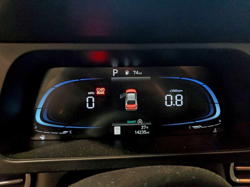 Фото 9 - HYUNDAI ELANTRA