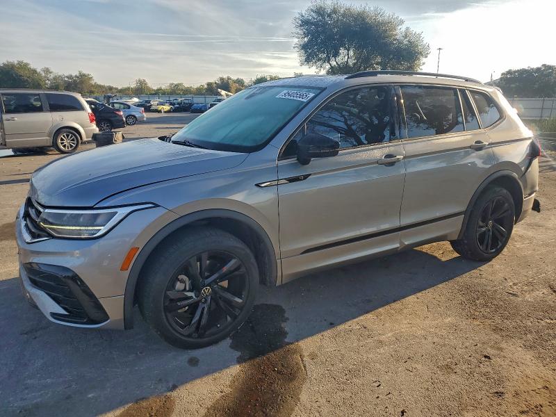 Фото 1 - VOLKSWAGEN TIGUAN