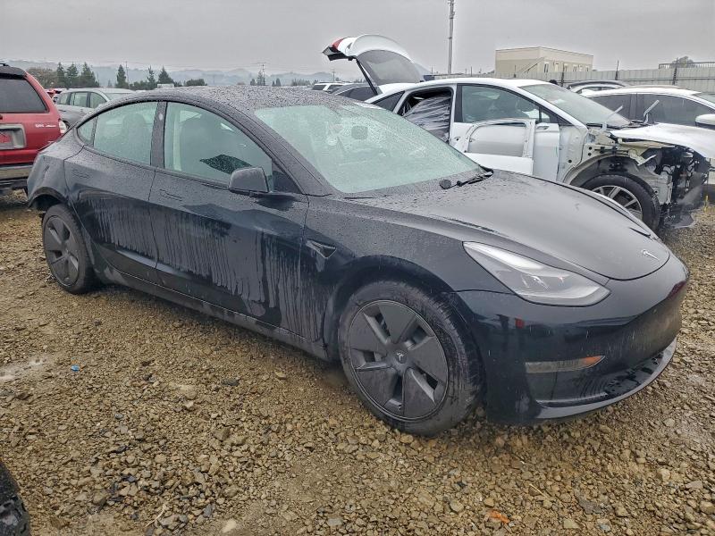 Фото 4 - TESLA MODEL 3