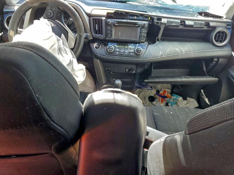 Фото 8 - TOYOTA RAV4