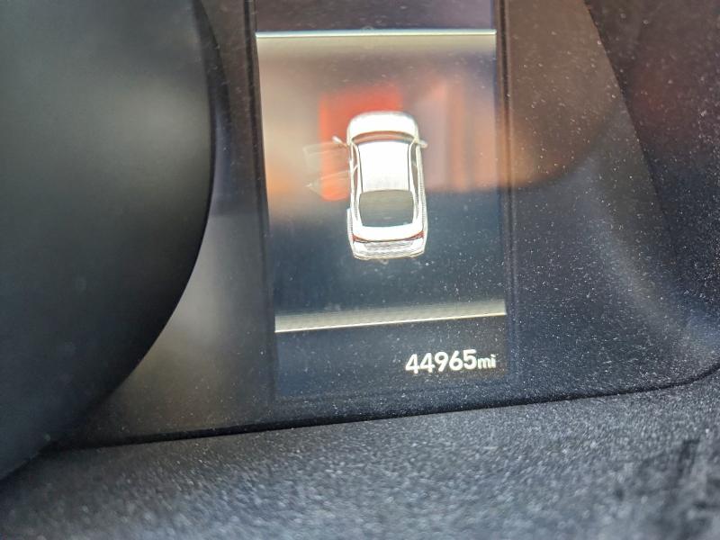 Фото 9 - HYUNDAI ELANTRA