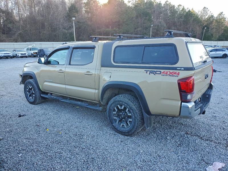 Фото 2 - TOYOTA TACOMA