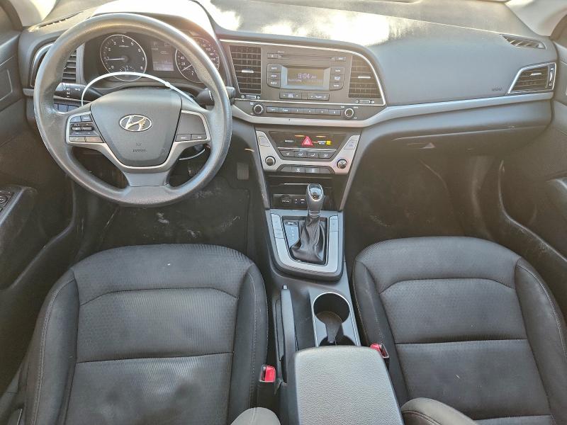 Фото 8 - HYUNDAI ELANTRA