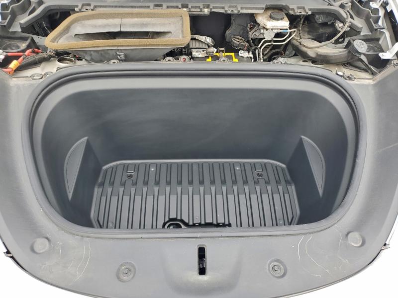 Фото 11 - TESLA MODEL Y