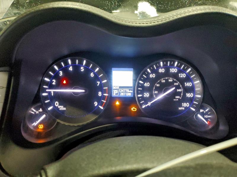 Фото 9 - INFINITI Q70