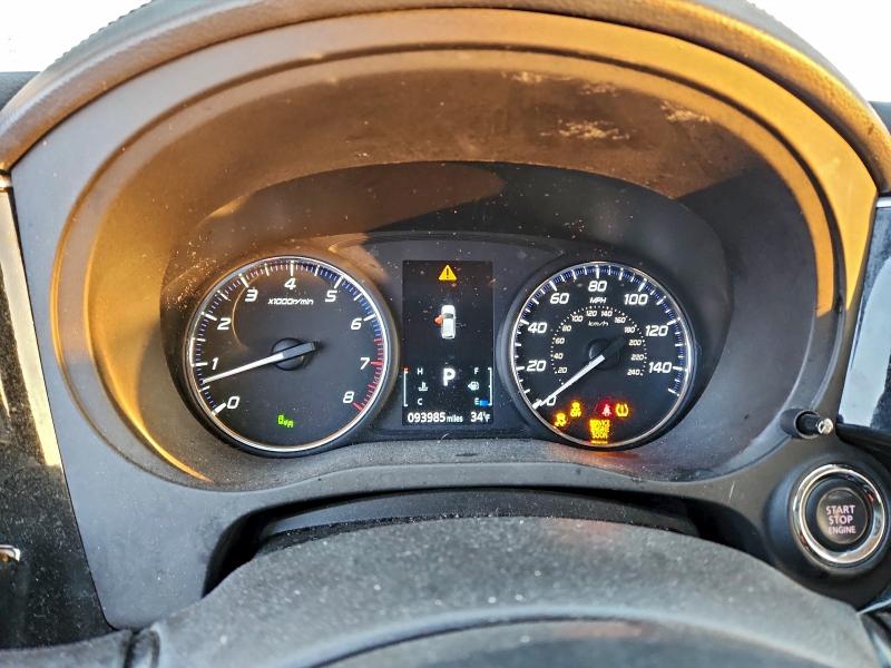 Фото 9 - MITSUBISHI OUTLANDER