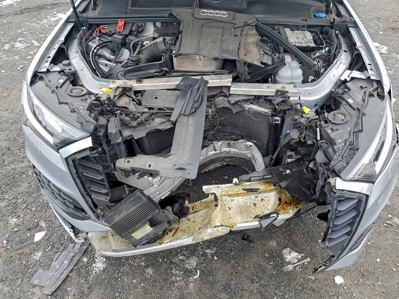 Фото 12 - AUDI Q7