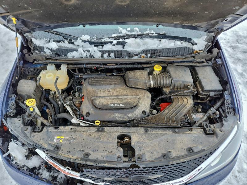 Фото 12 - CHRYSLER PACIFICA