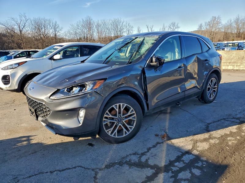 Фото 1 - FORD ESCAPE