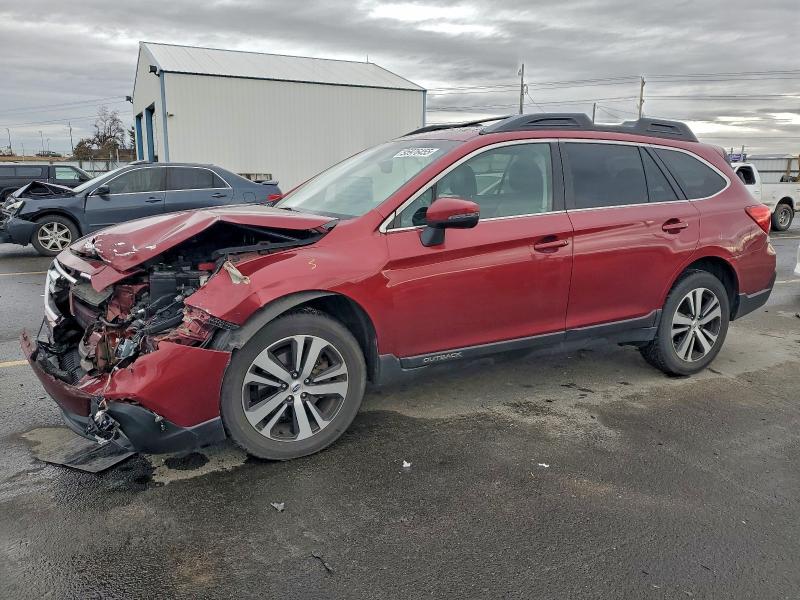 Фото 1 - SUBARU OUTBACK