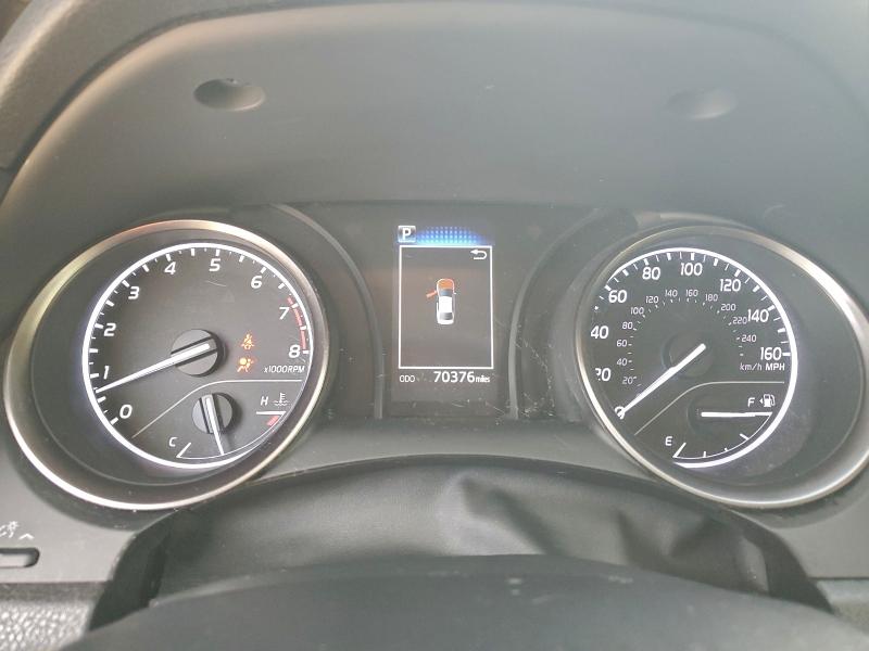 Фото 9 - TOYOTA CAMRY